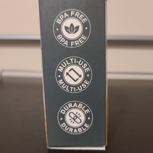 NIB Baby Cove Silicone Pacifier Protector Bag - Picture 6 of 8